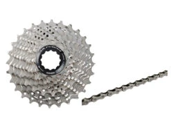 Shimano Ultegra Kassett Och Kedja - 11 Växlar Kassett 11-30 Tänder Och HG701 Kedja